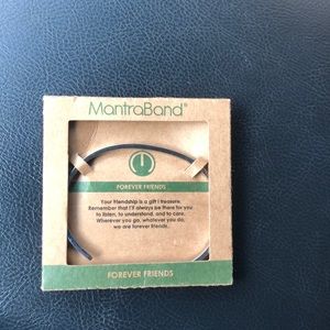 Mantra band Forever Friends